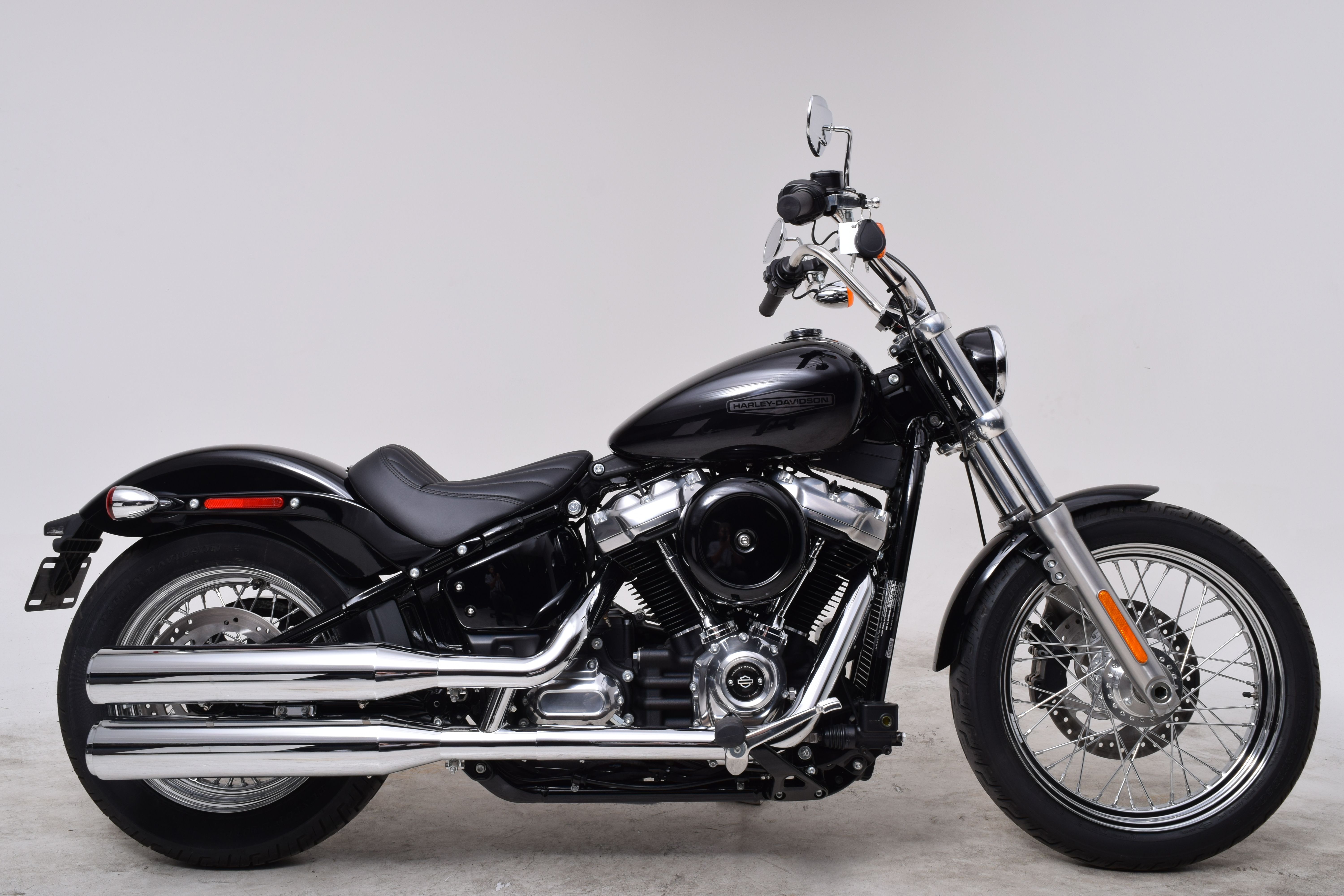 Pre-Owned 2020 Harley-Davidson FXST Softail Standard