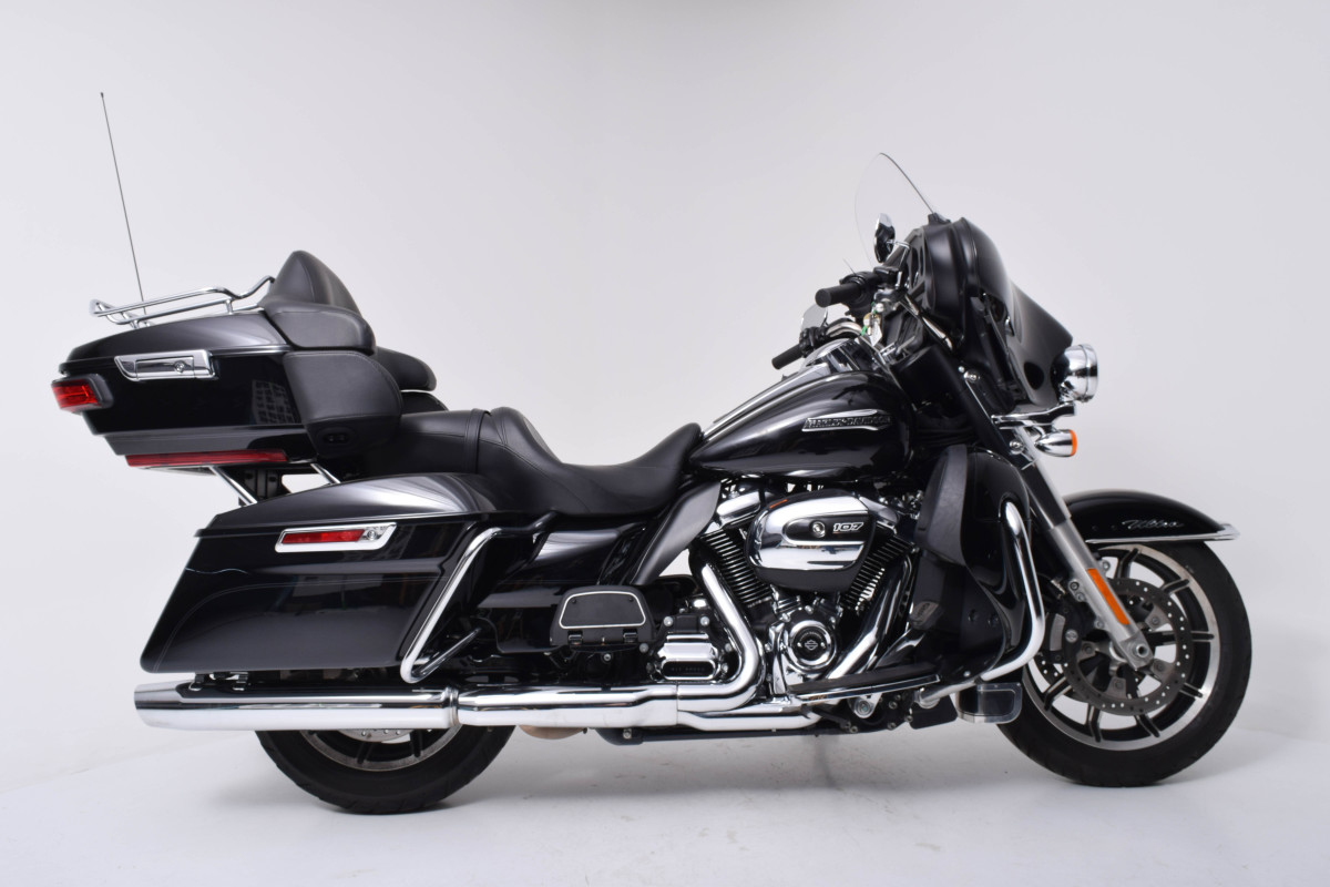 Pre-Owned 2018 Harley-Davidson FLHTCU Electra Glide Ultra Classic