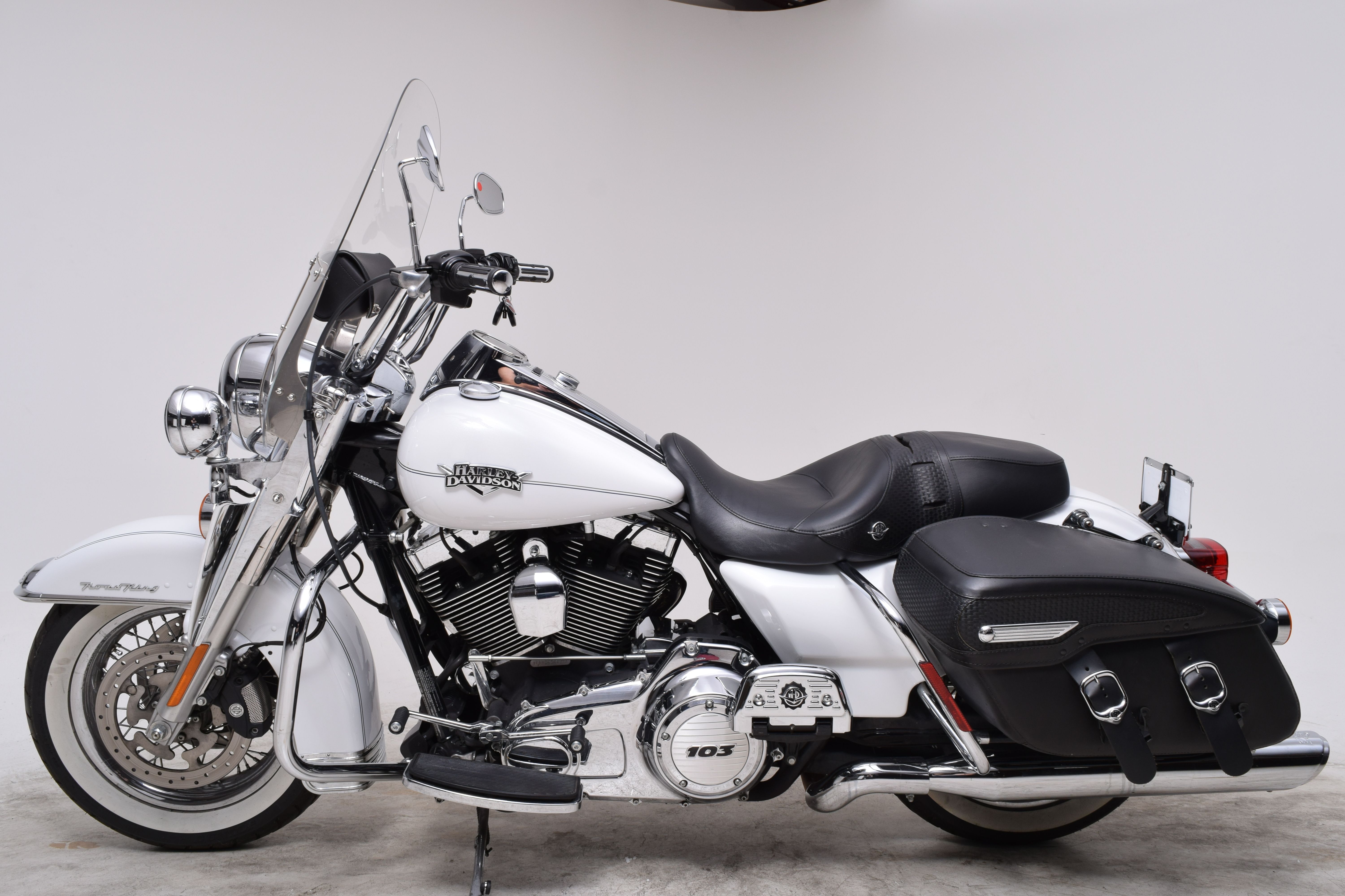 Pre-Owned 2013 Harley-Davidson FLHRC Touring Road King Classic