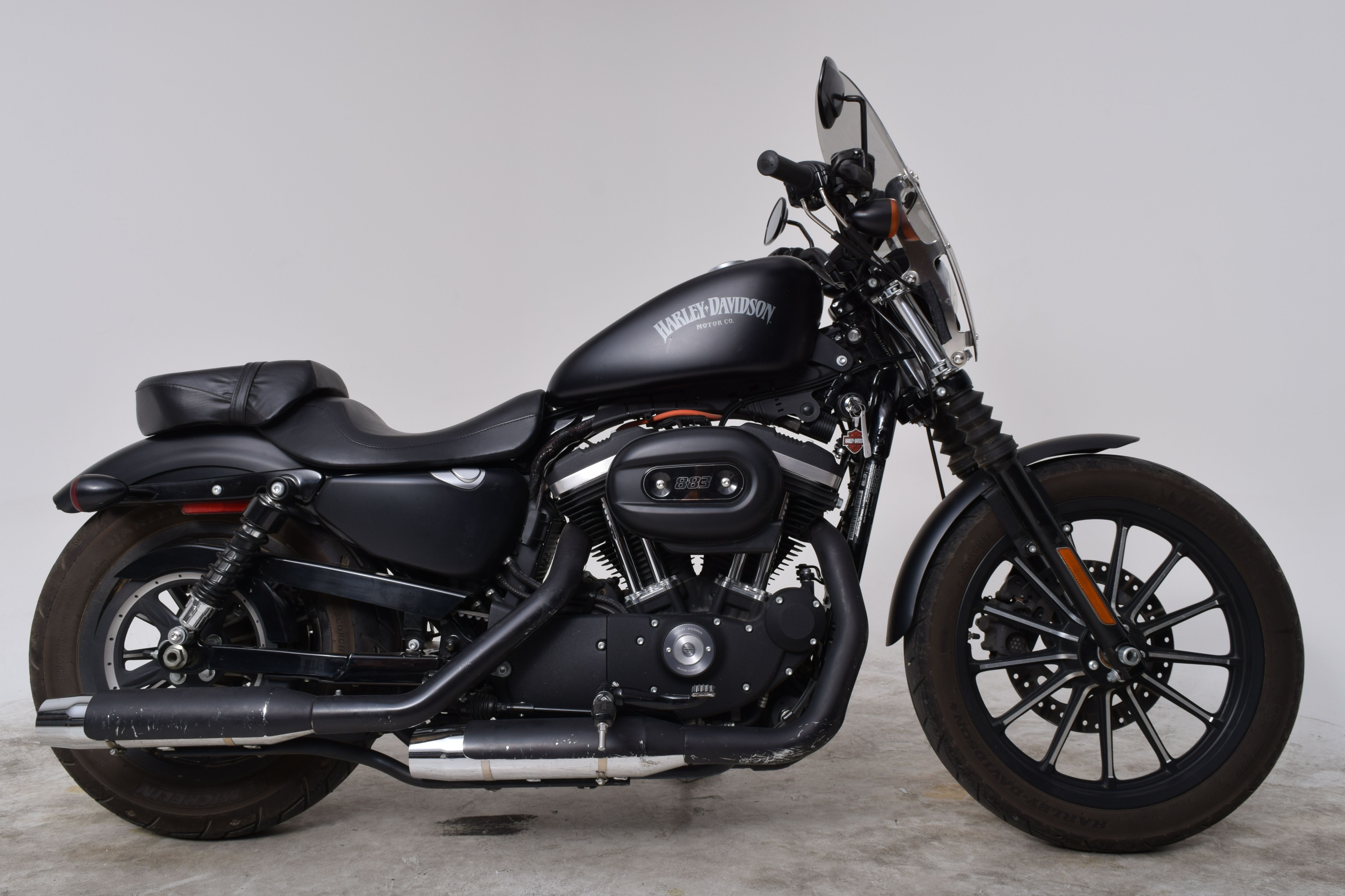 Pre-owned 2015 Harley-davidson Xl883n Street Iron 883